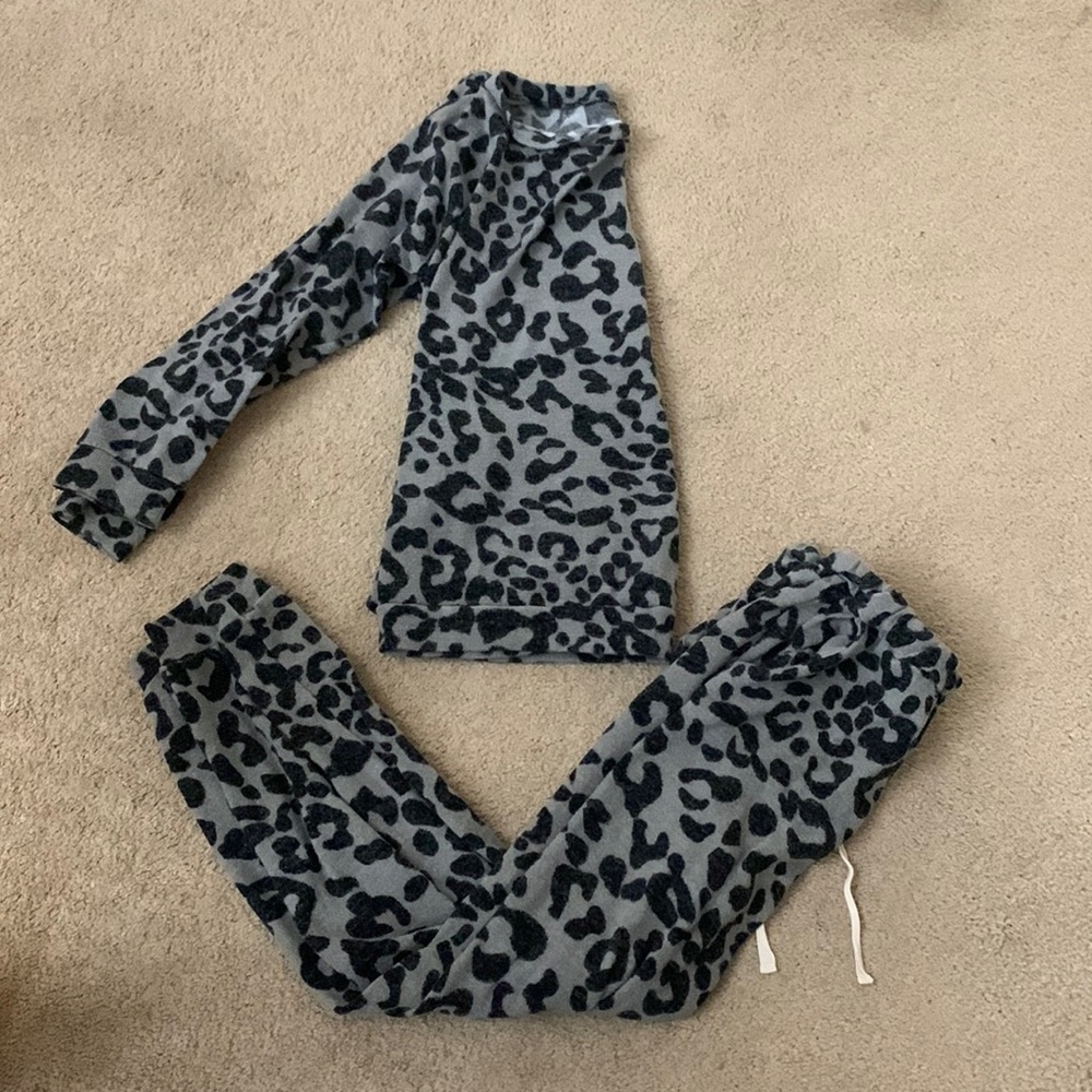 Leopard Print Comfy Set